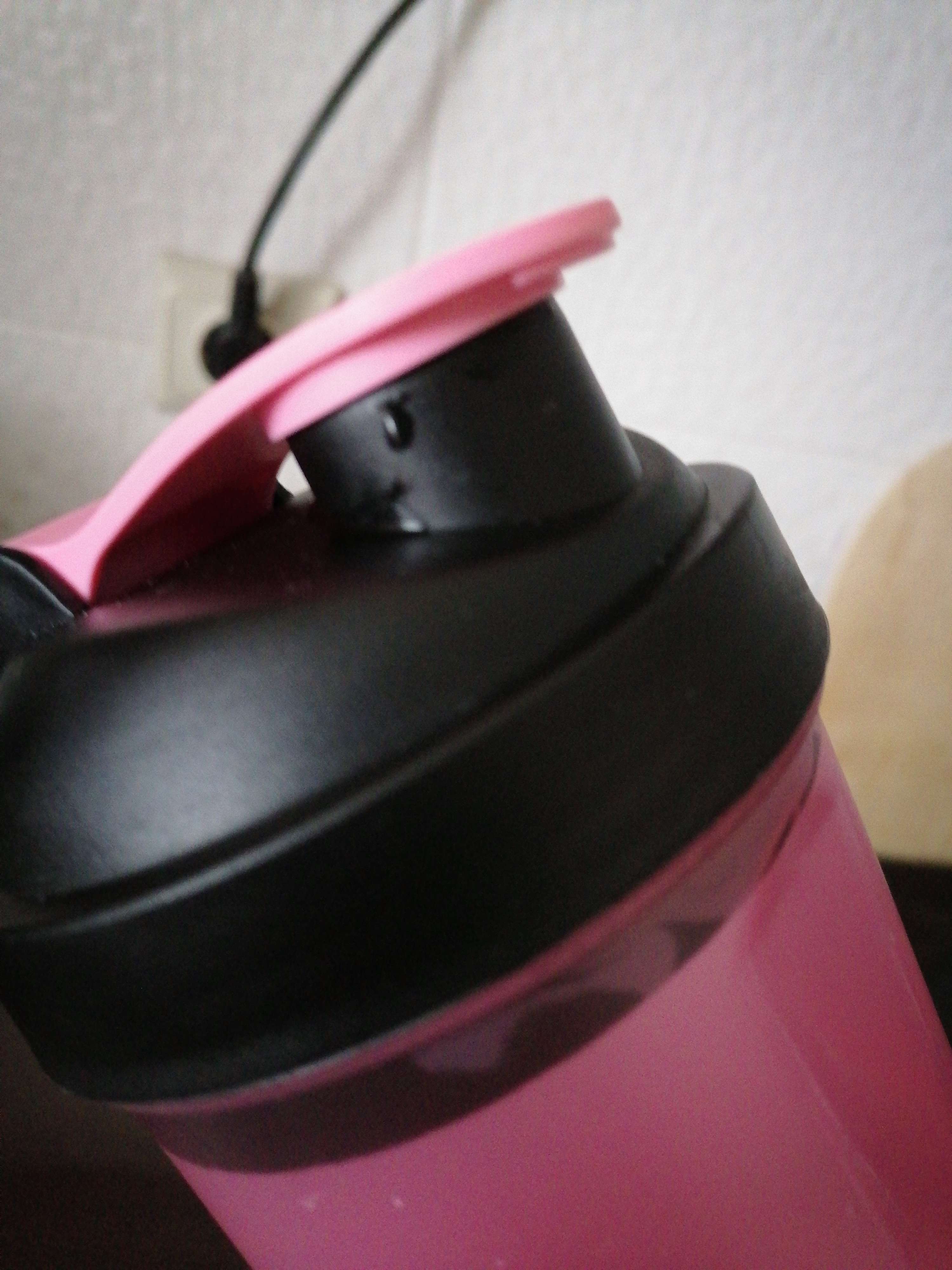 Фотография покупателя товара Шейкер спортивный «Я могу не пить», чёрно-розовый, с чашей под протеин, 500 мл - Фото 14