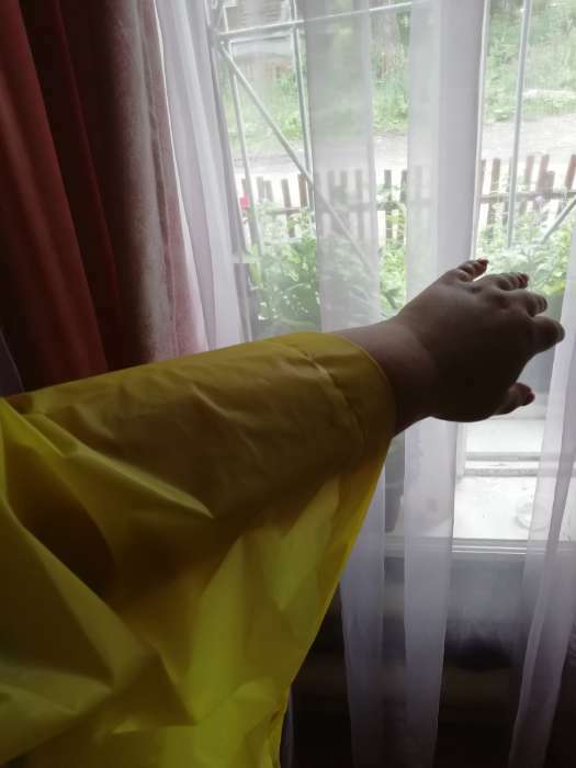 Фотография покупателя товара Дождевик-пончо, взрослый, цвет жёлтый - Фото 4