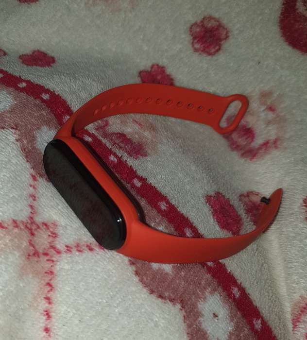 Фотография покупателя товара Ремешок для фитнес-браслета Mi Band 5/6 LuazON, силиконовый, белый - Фото 5