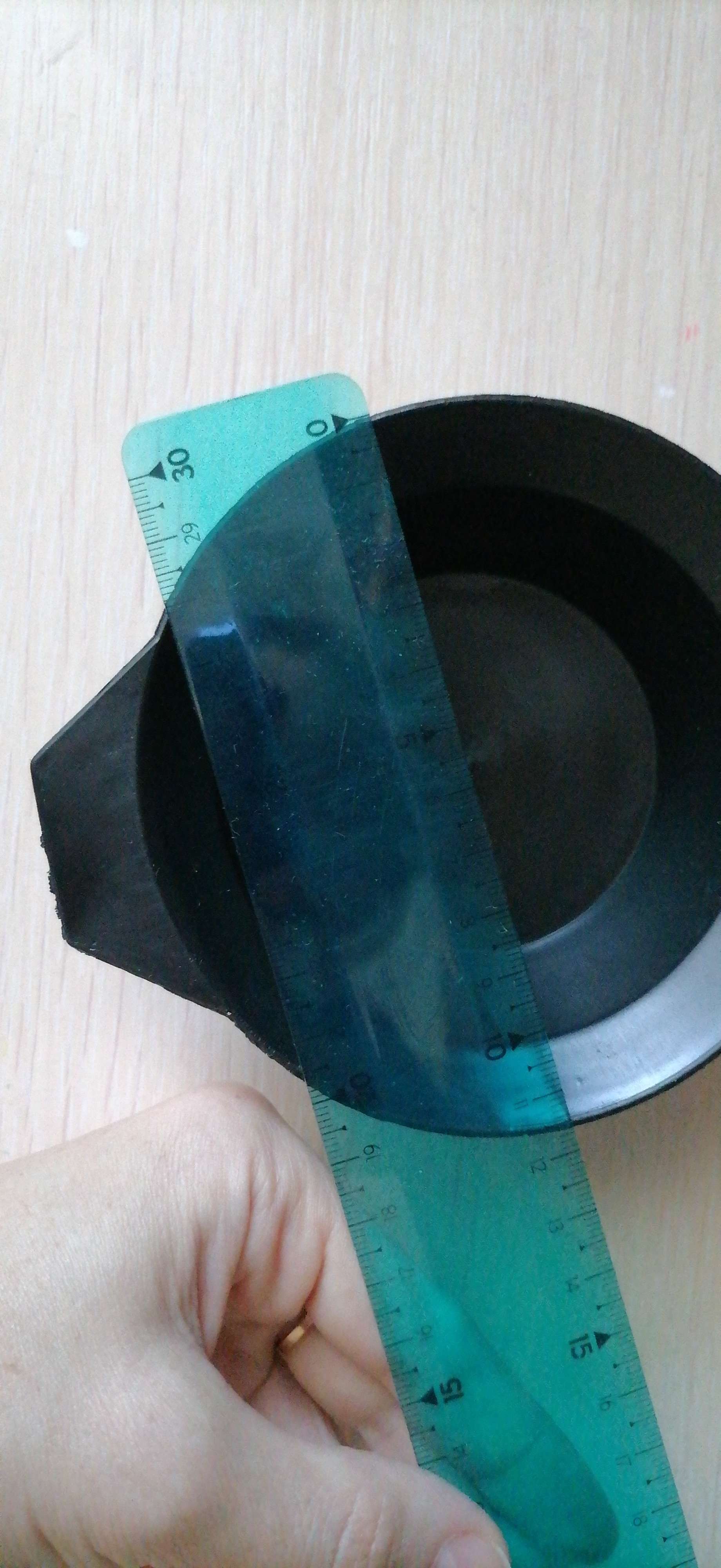 Фотография покупателя товара Чаша для окрашивания, d = 12 см, цвет чёрный - Фото 11