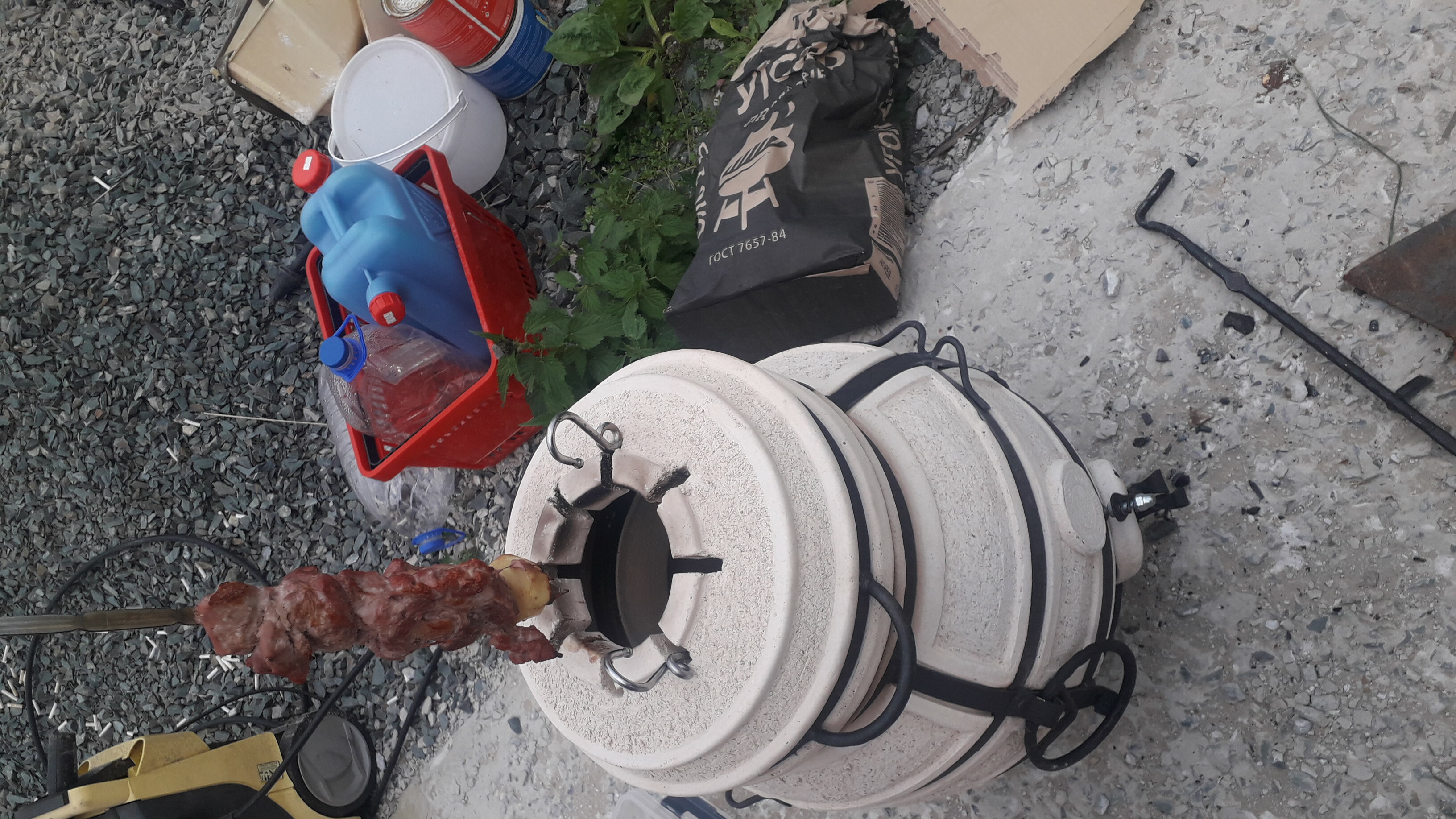 Фотография покупателя товара Тандыр "Сармат Донской" h-67 см, d-42, 56 кг, 8 шампуров, кочерга, совок