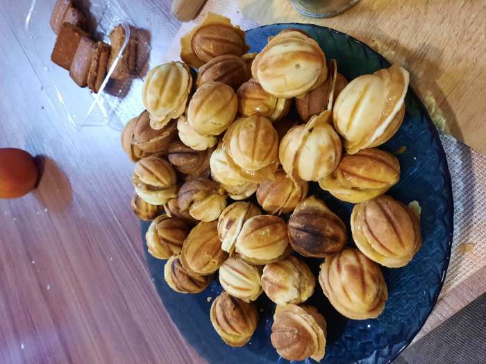 Фотография покупателя товара Форма для выпечки печенья "12 орешков", литой алюминий - Фото 5