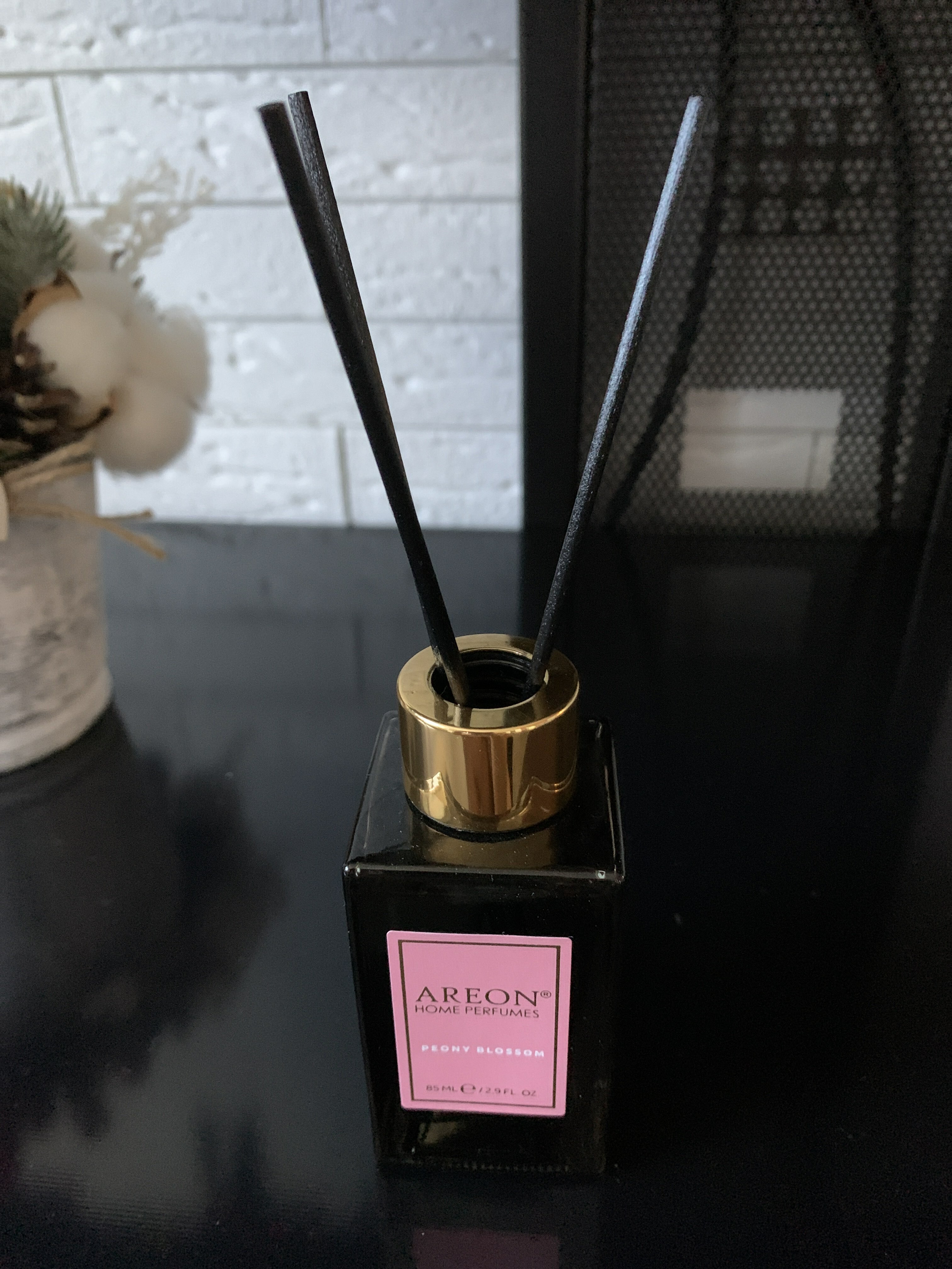 Фотография покупателя товара Ароматизатор для дома Areon Sticks Premium, чёрная ваниль 150 мл - Фото 1