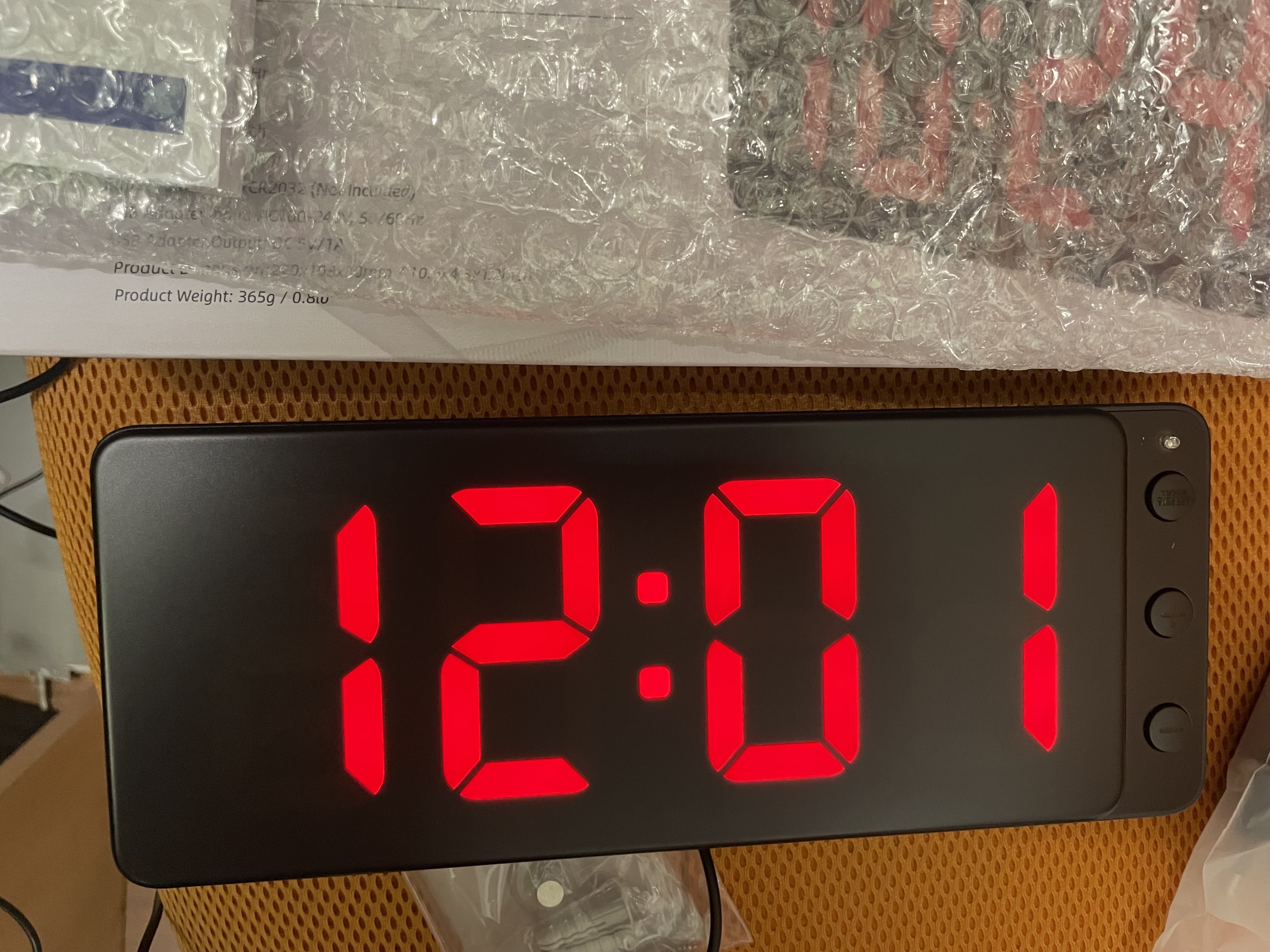 Фотография покупателя товара Часы электронные настенные, с будильником, 33.7 х 11.4 х 4.5 см, красные цифры - Фото 3