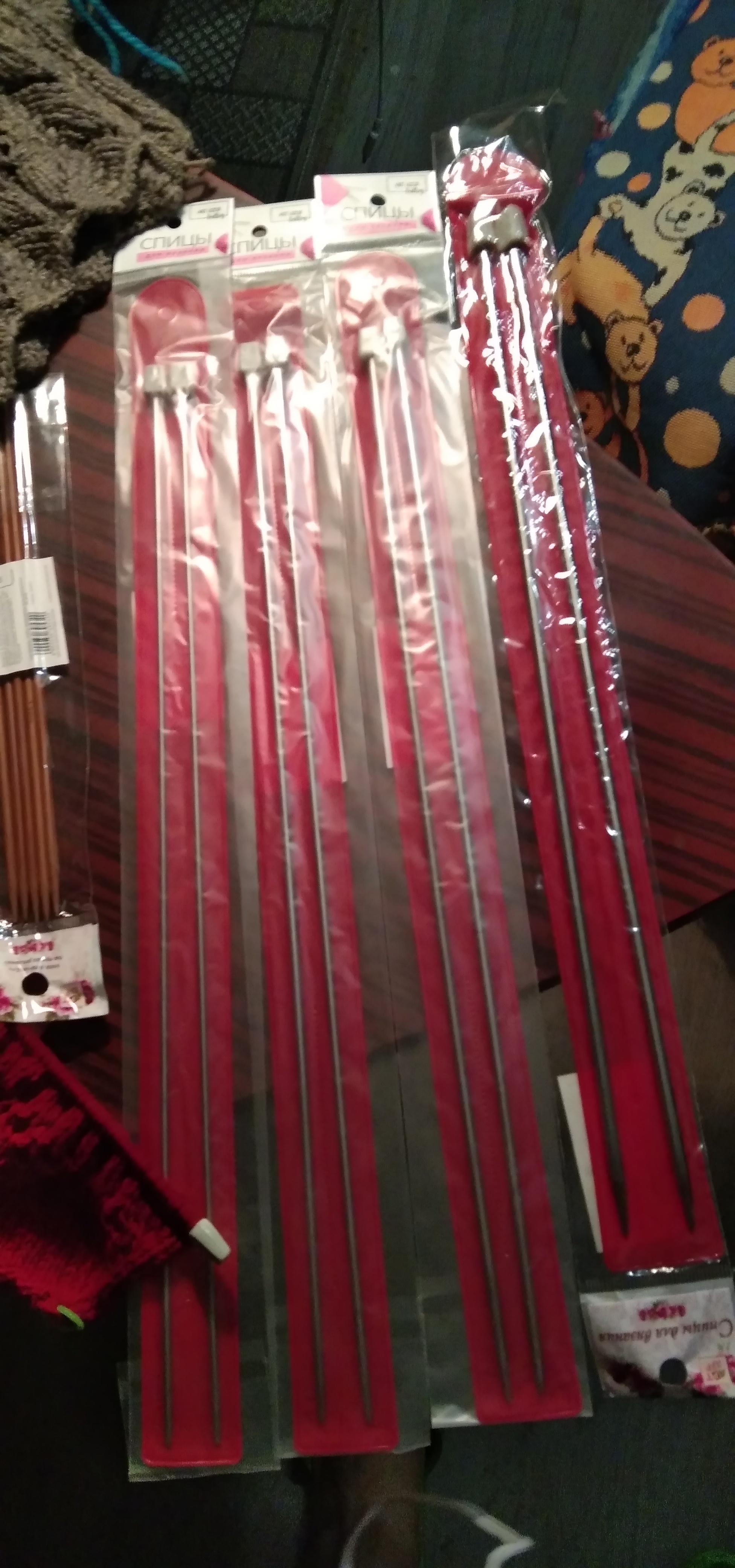 Фотография покупателя товара Спицы для вязания, прямые, d = 4 мм, 35 см, 2 шт - Фото 3