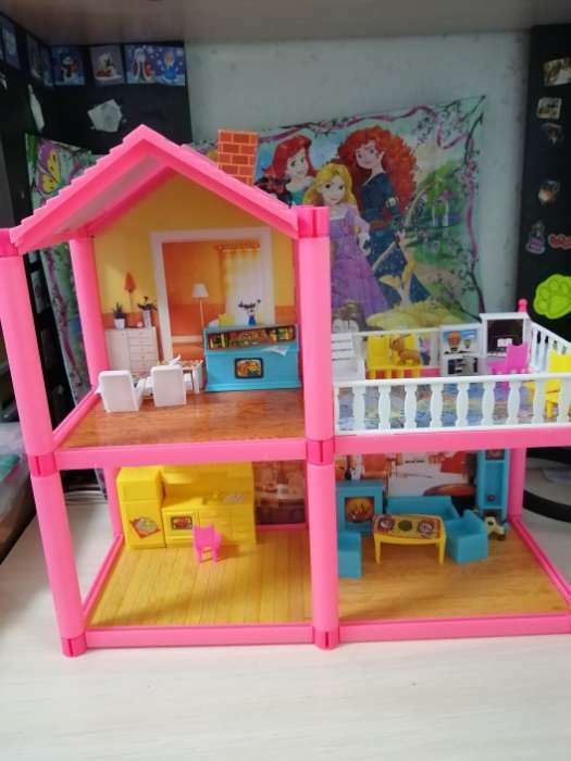 Фотография покупателя товара Пластиковый домик для кукол, двухэтажный, с аксессуарами - Фото 7