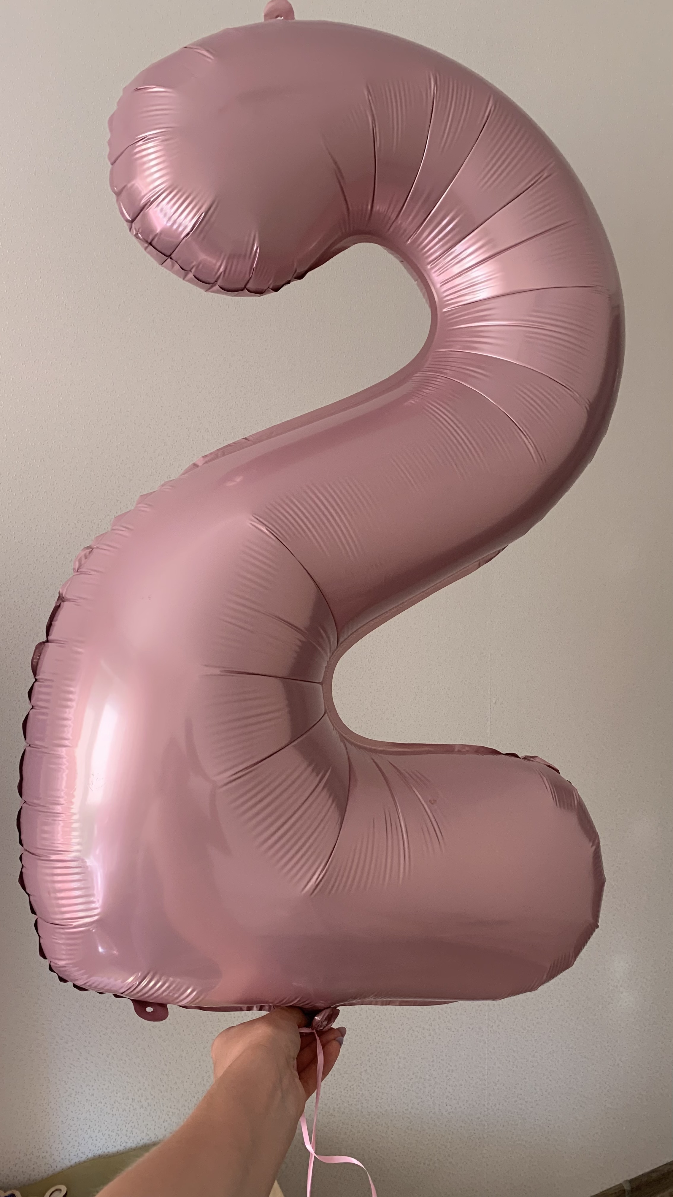 Фотография покупателя товара Шар фольгированный 40" «Цифра 2», нежно-розовый