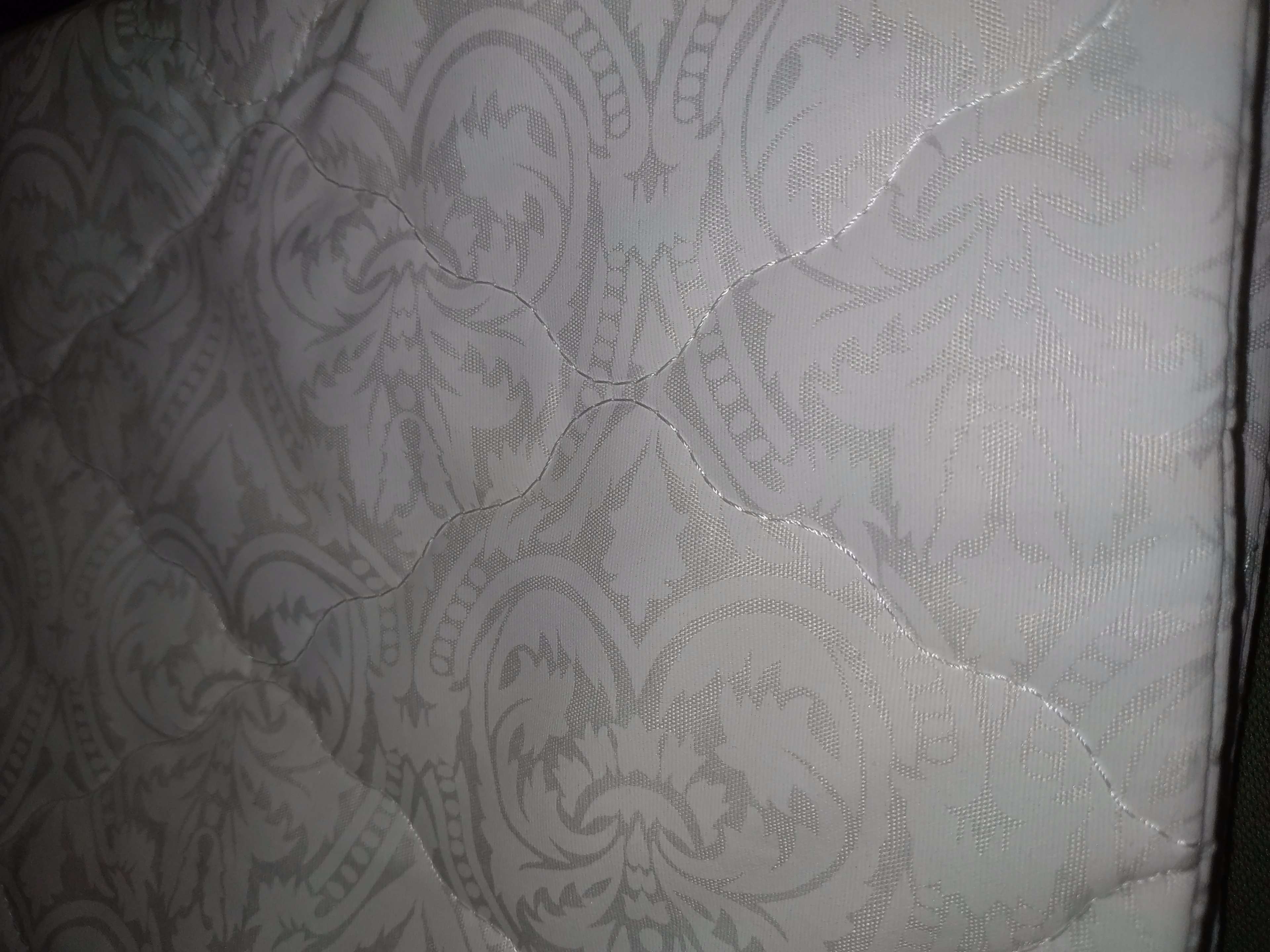Фотография покупателя товара Чехол на подушку АТРА сменный стеганый на молнии 70х70см, 100% п/э, 100гр/м - Фото 1
