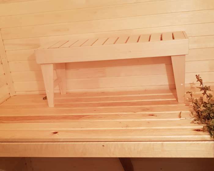 Фотография покупателя товара Лавка деревянная "Цезарь" из липы, 100 х 32 х 42 см, для бани и дачи, нагрузка до 120 кг - Фото 1