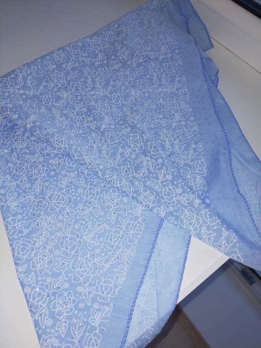 Фотография покупателя товара Платок женский, цвет голубой, размер 70х70