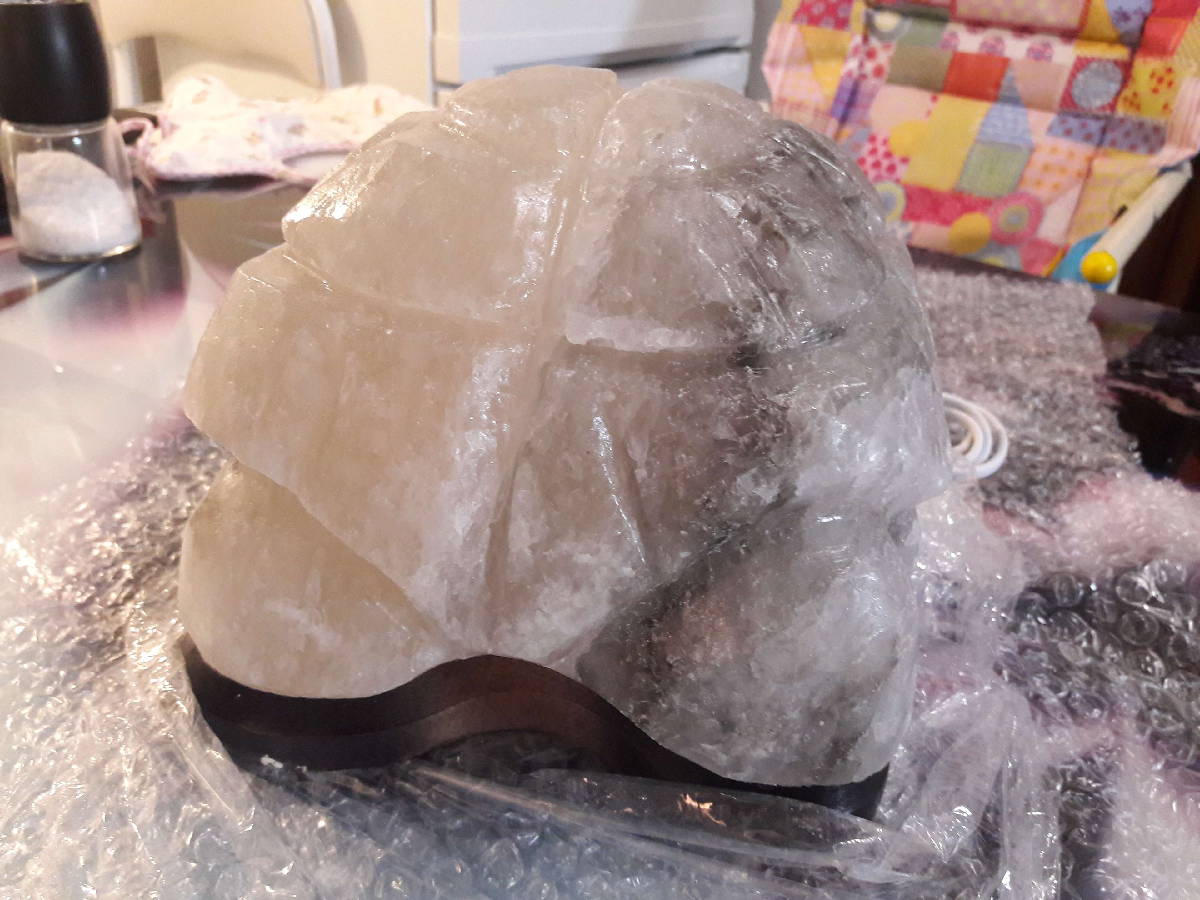 Фотография покупателя товара Соляной светильник "Черепаха", цельный кристалл, 4-5 кг - Фото 1