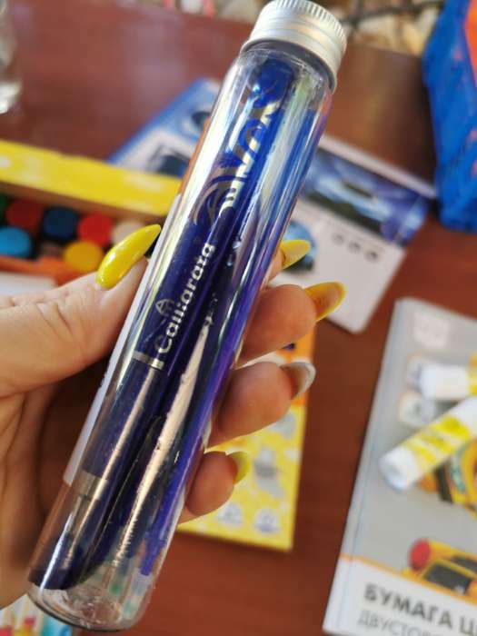 Фотография покупателя товара Набор ручка гелевая со стираемыми чернилами, пишущий узел 0.5 мм, чернила синие+9 синих стержней - Фото 34