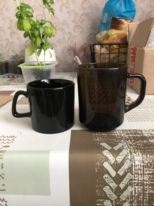 Фотография покупателя товара Кружка керамическая Доляна Coffee break, 150 мл, цвет чёрный - Фото 3