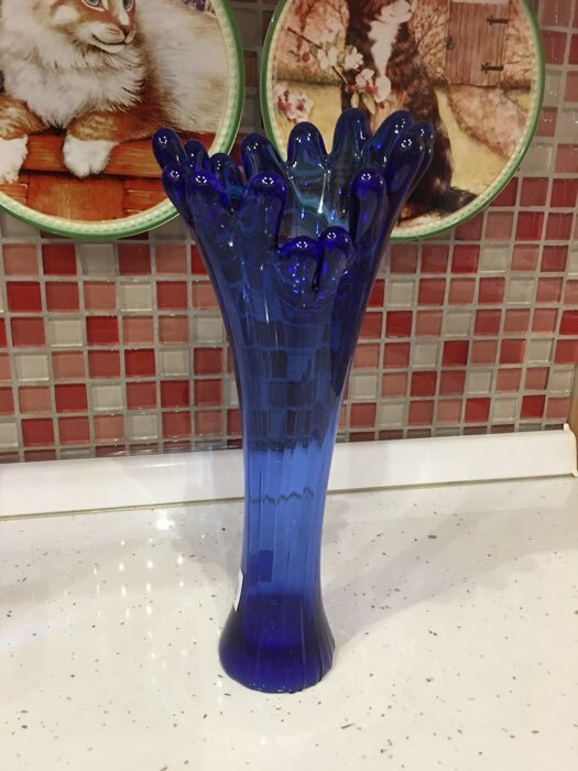 Фотография покупателя товара ваза "Коралл" h 280 мм. из синего стекла (без декора)