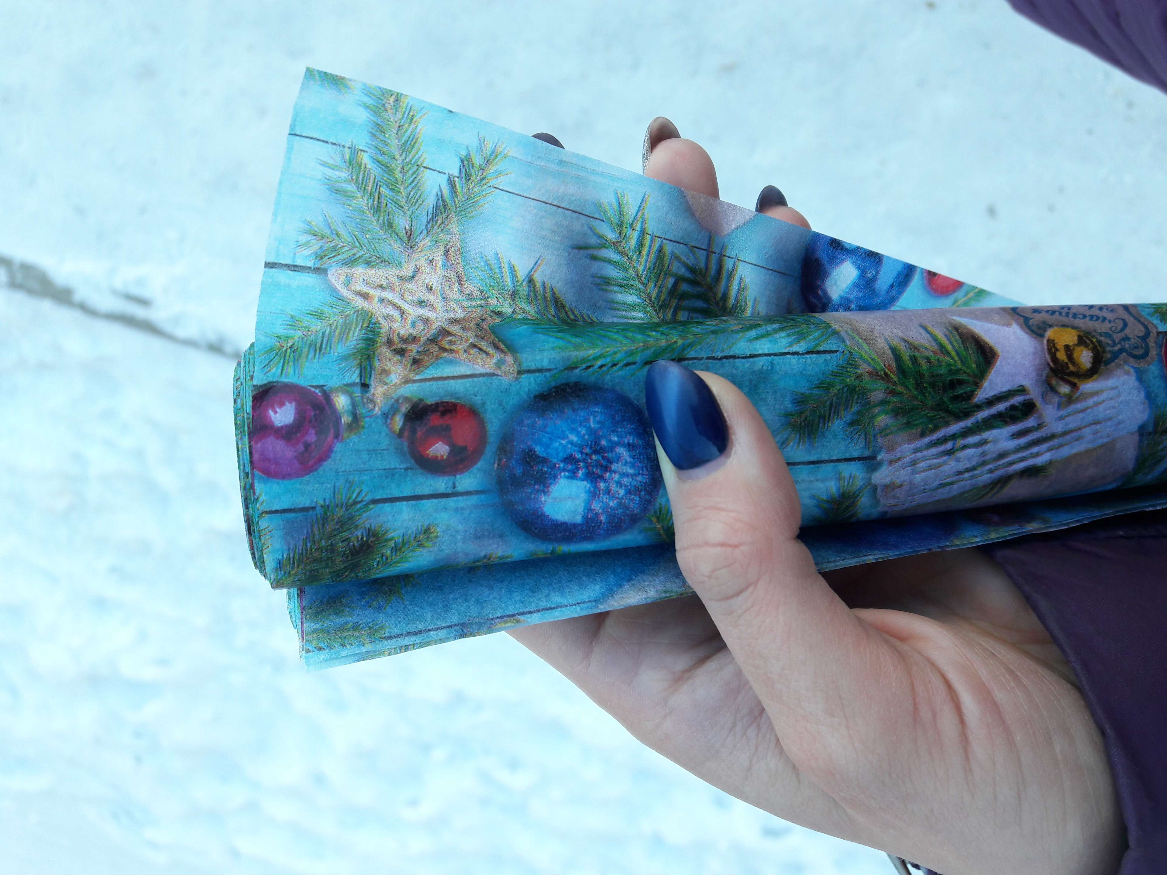 Фотография покупателя товара Бумага упаковочная тишью «Тепло Нового года», 50 × 66 см - Фото 1