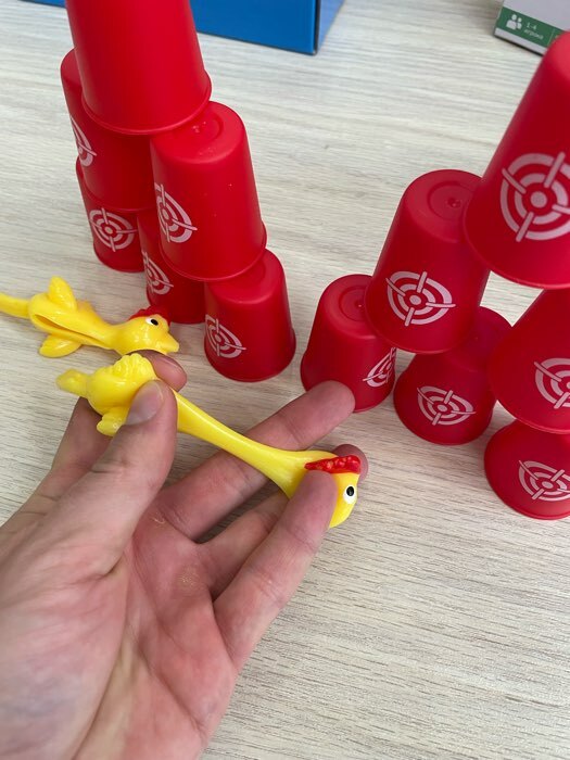 Фотография покупателя товара Настольная игра «Резвые курочки», от 2 игроков, 3+ - Фото 1