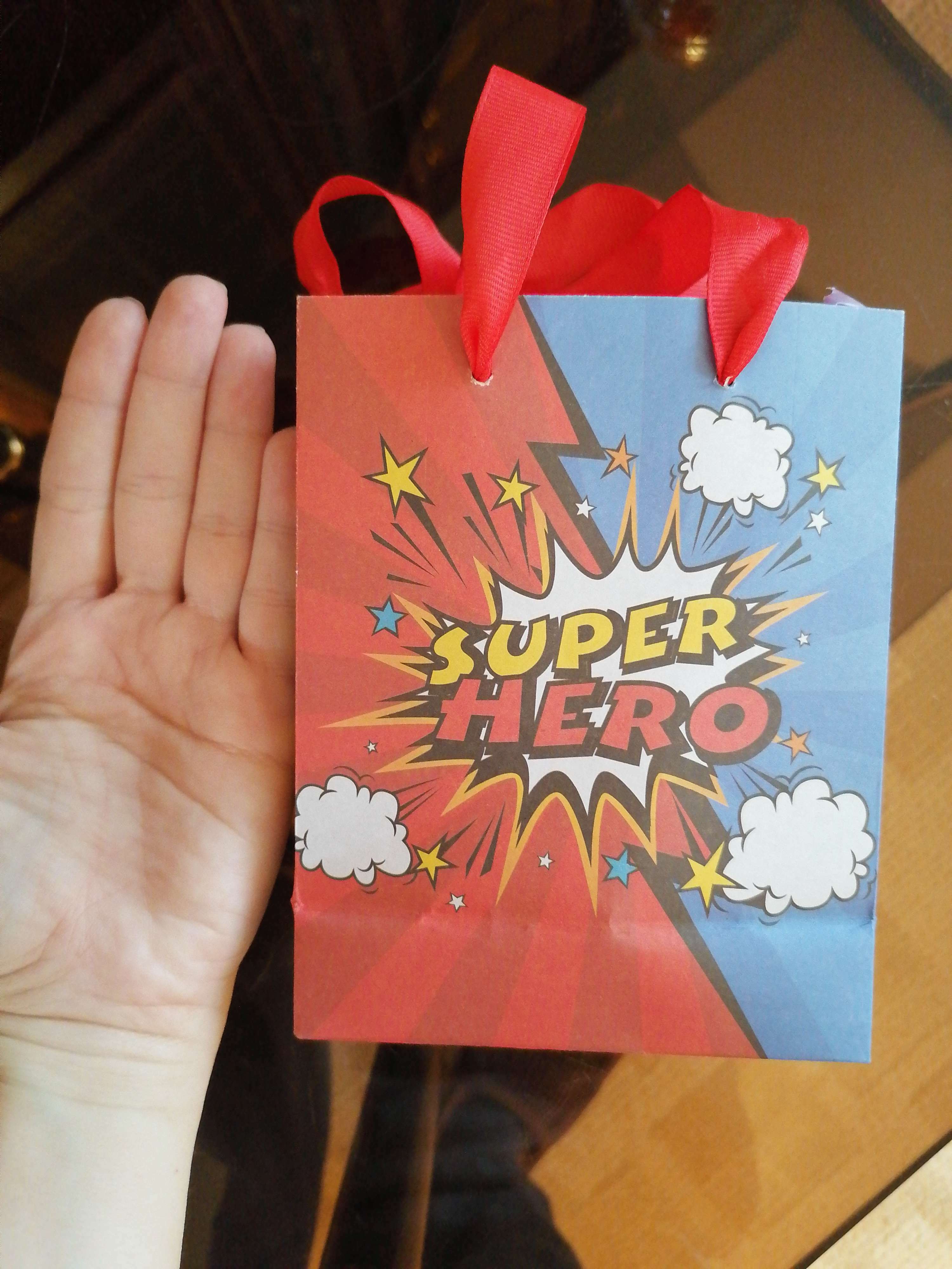 Фотография покупателя товара Пакет подарочный крафтовый вертикальный, упаковка, «Супер герой», S 12 х 15 х 5.5 см - Фото 4