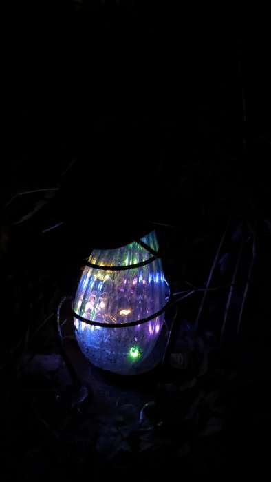 Фотография покупателя товара Гирлянда «Нить» 2 м роса с пробкой, IP44, серебристая нить, 20 LED, свечение мульти, солнечная батарея