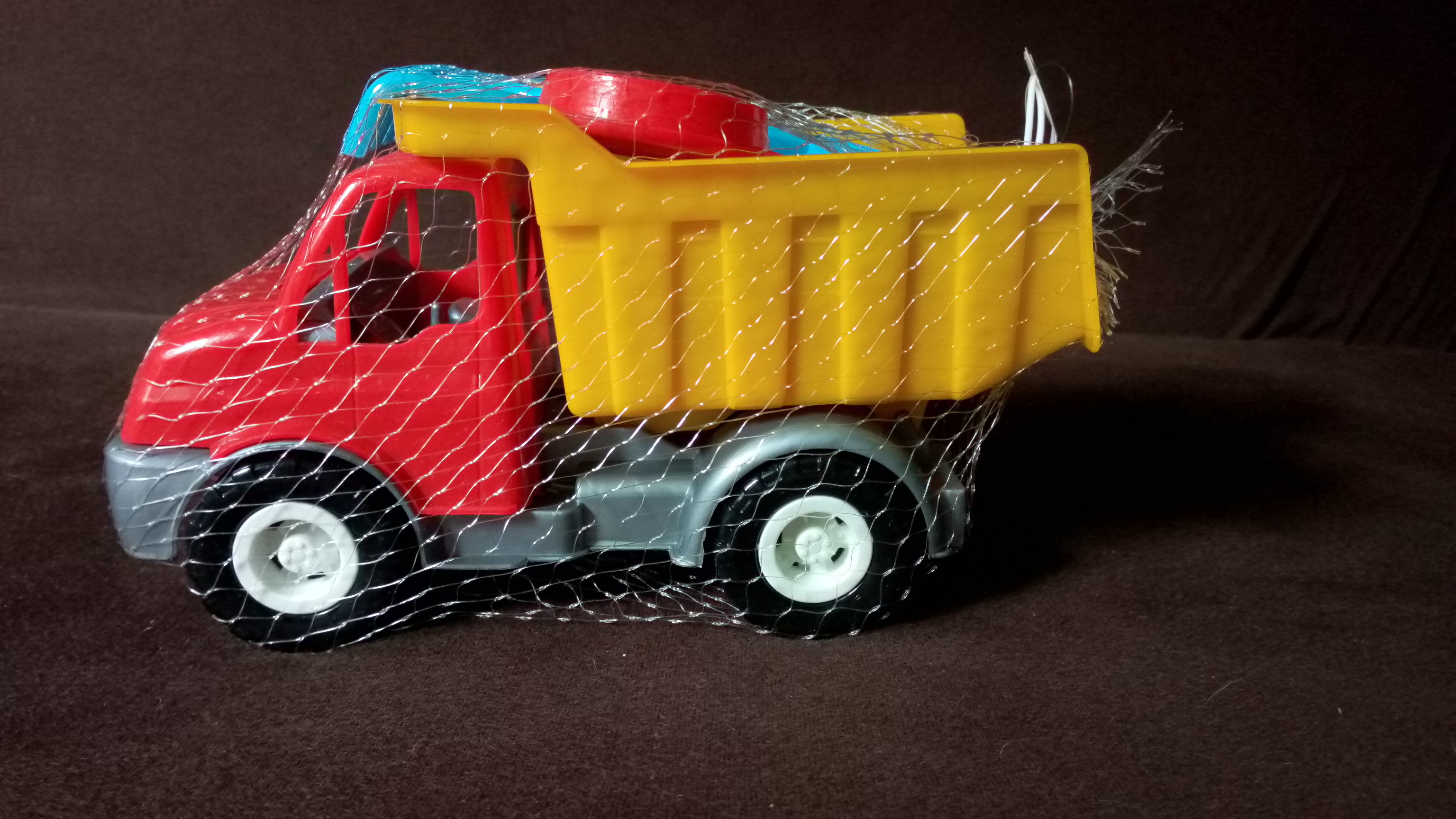 Фотография покупателя товара Набор детский "Грузовик": 5 игрушек для песочницы, пластик, микс - Фото 7