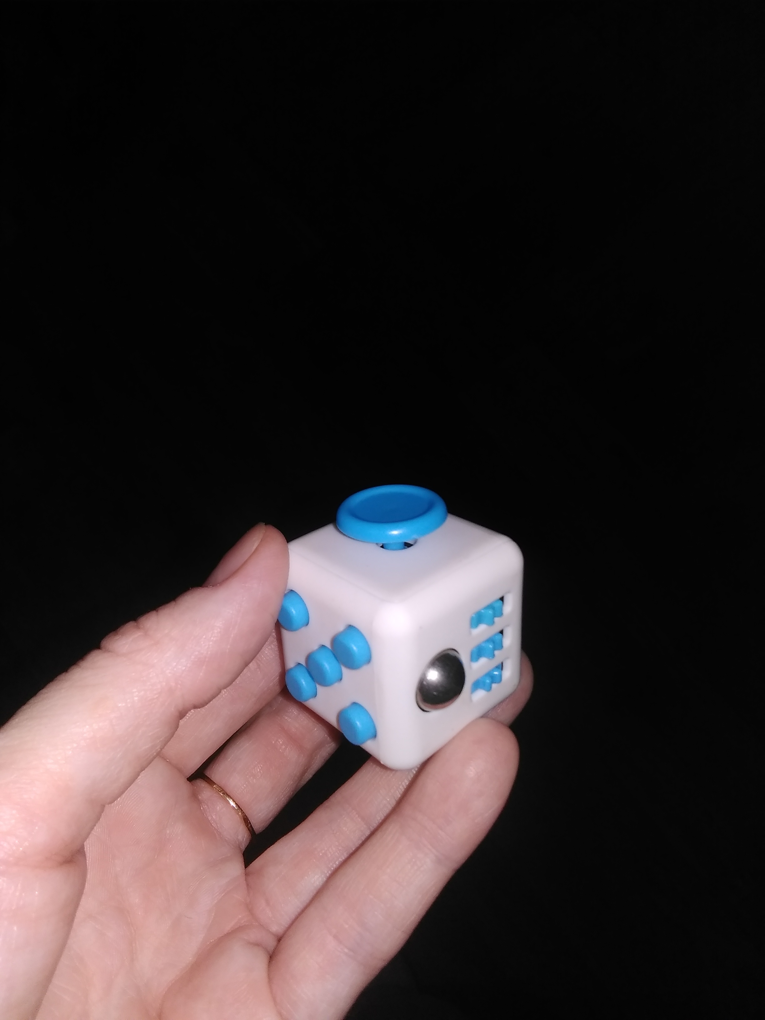 Фотография покупателя товара Кубик-антистресс, голубые кнопки, цвет белый - Фото 1