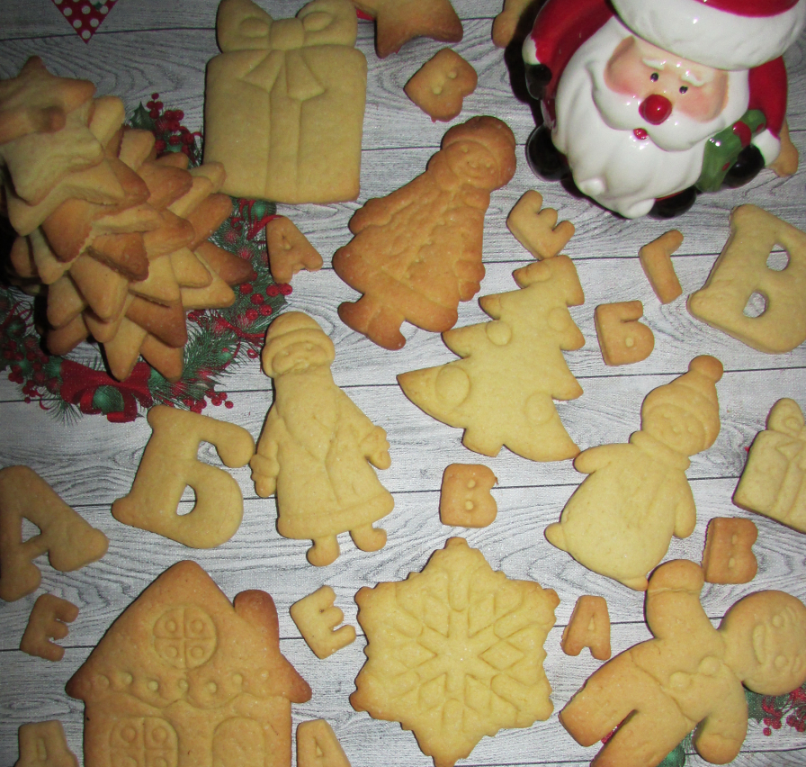 Фотография покупателя товара Форма для печенья «Дед Мороз», вырубка, штамп, 10×6 см, цвет красный - Фото 1
