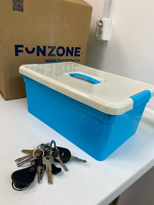 Фотография покупателя товара Контейнер для хранения с крышкой Kid's Box, 5 л, 26×20×16 см, цвет МИКС - Фото 1