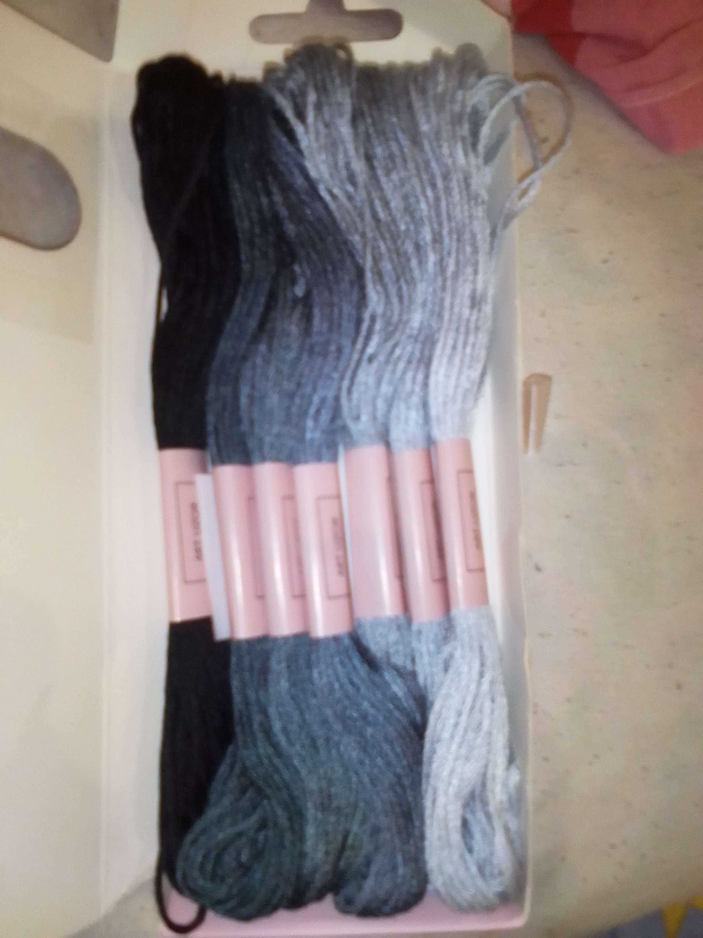 Фотография покупателя товара Набор ниток мулине, 8 ± 1 м, 7 шт, цвет серый спектр - Фото 6