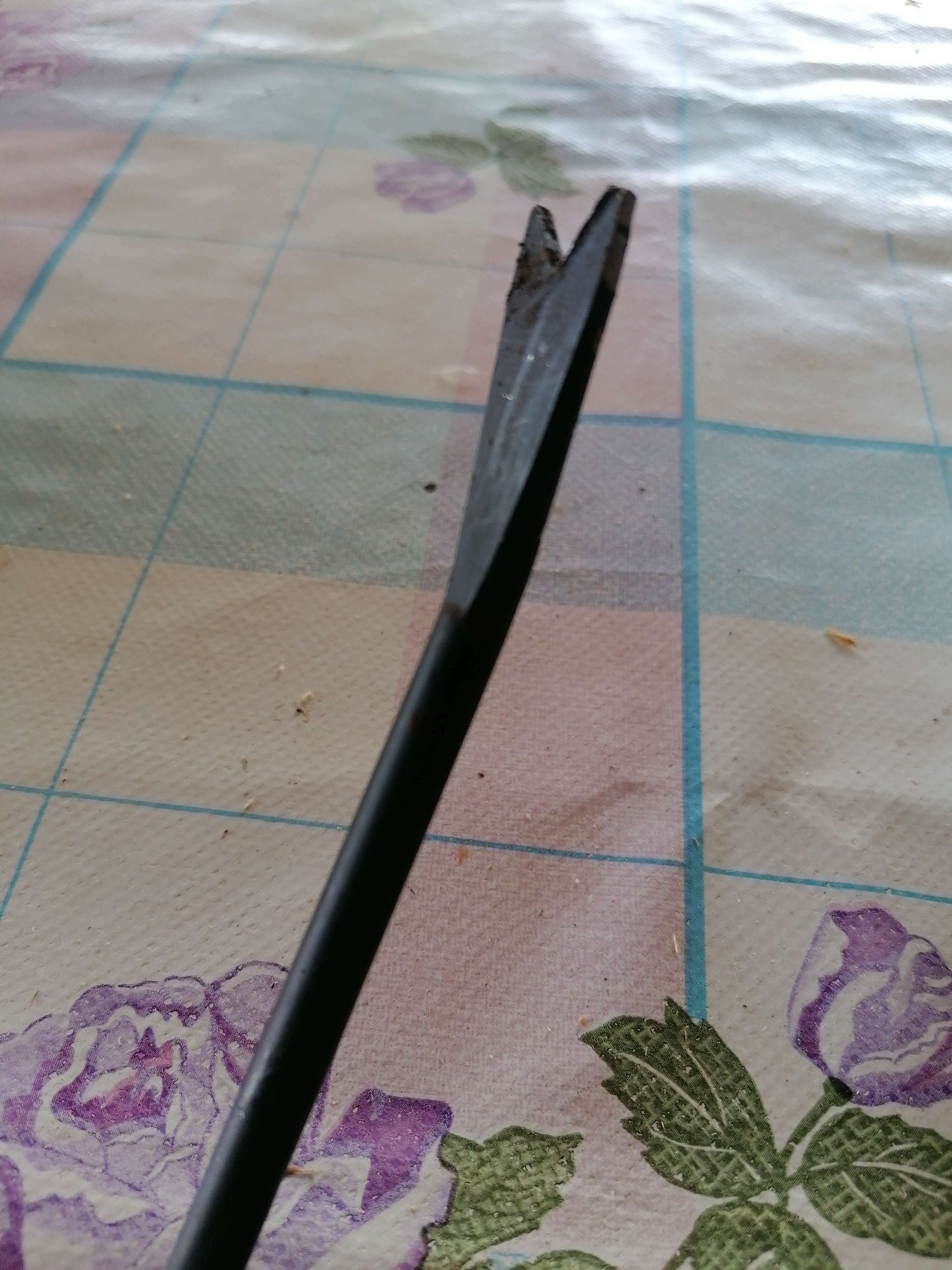 Фотография покупателя товара Корнеудалитель, длина 32 см, деревянная ручка с поролоном, Greengo - Фото 3