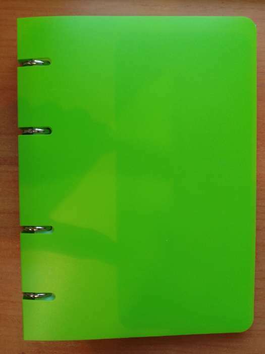 Фотография покупателя товара Тетрадь на кольцах A5 80 листов в клетку Calligrata Салатовая, пластиковая обложка, блок офсет