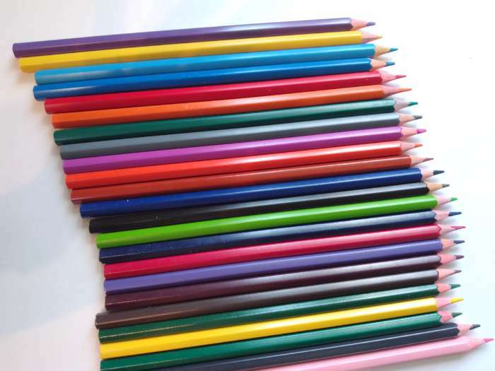 Фотография покупателя товара Карандаши 24 цвета Calligrata, ЭКОНОМ, заточенные, шестигранные, пластиковые, картонная упаковка, европодвес - Фото 8