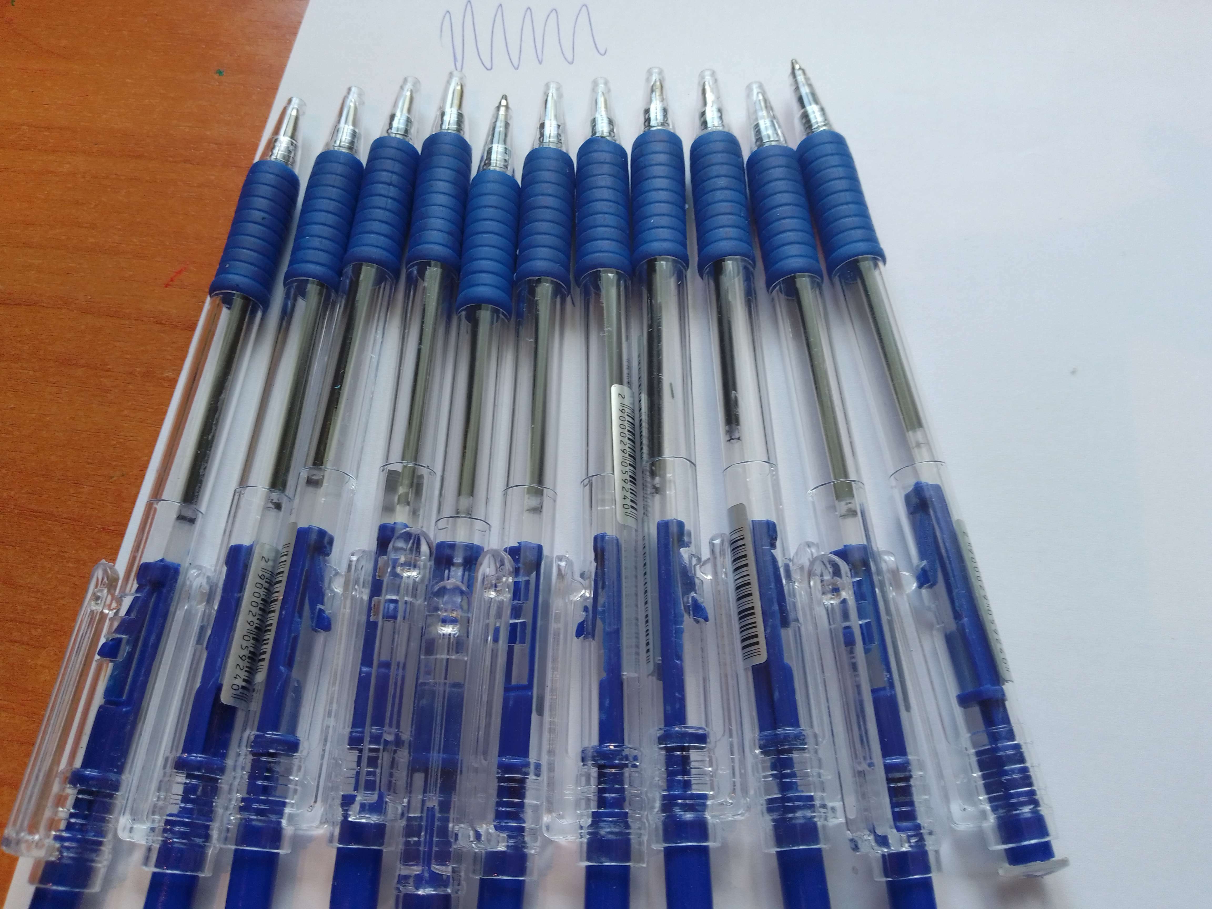 Фотография покупателя товара Ручка шариковая, автоматическая, 0.7 мм, корпус прозрачный, стержень синий, с резиновым держателем, масляная основа