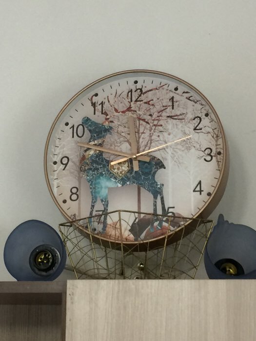 Фотография покупателя товара Часы настенные интерьерные «Олень», бесшумные, плавный ход, d=30 см, от батарейки 1хАА - Фото 3