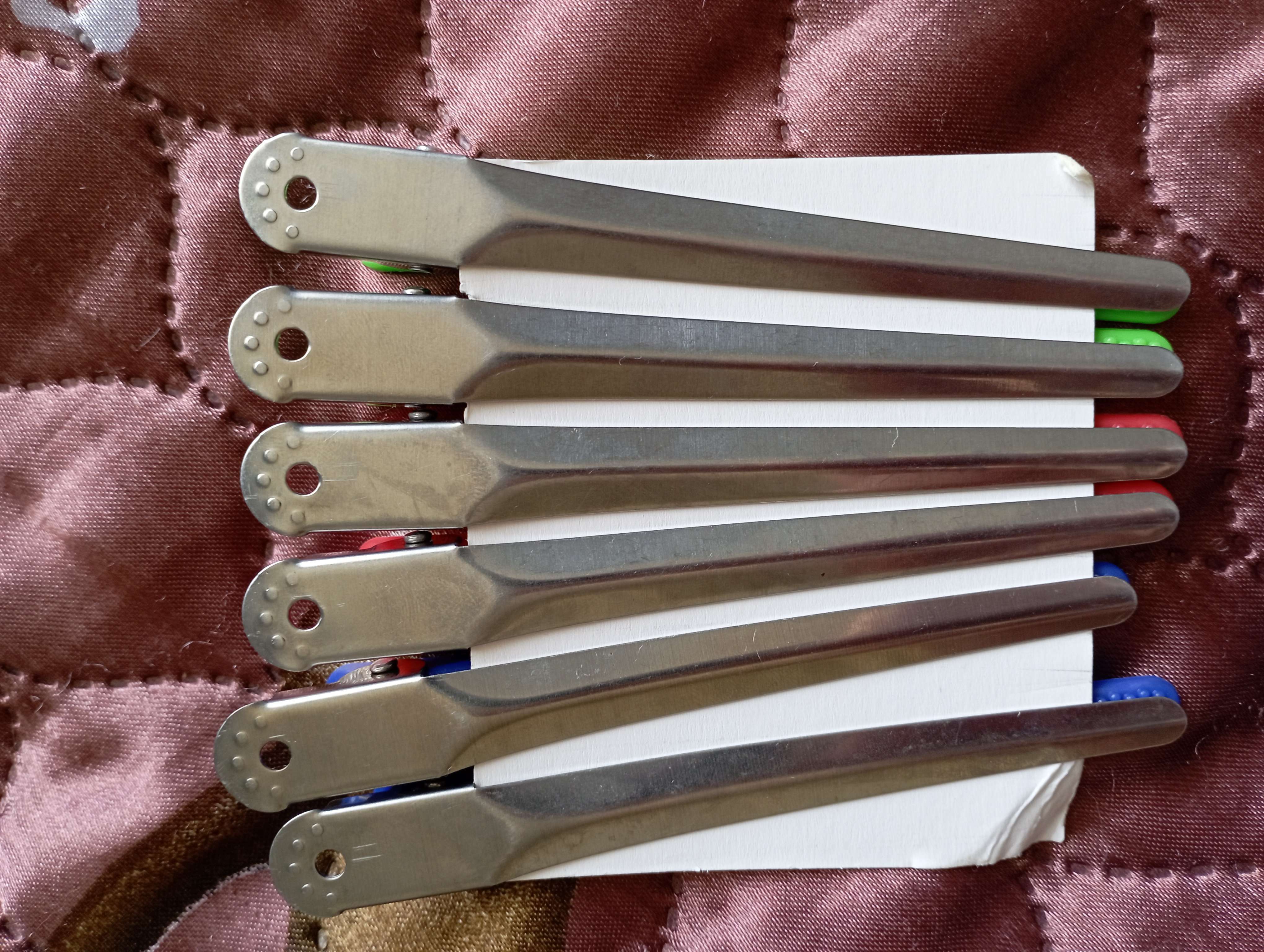 Фотография покупателя товара Набор зажимов для волос, 10 см, 6 шт, цвет МИКС - Фото 2