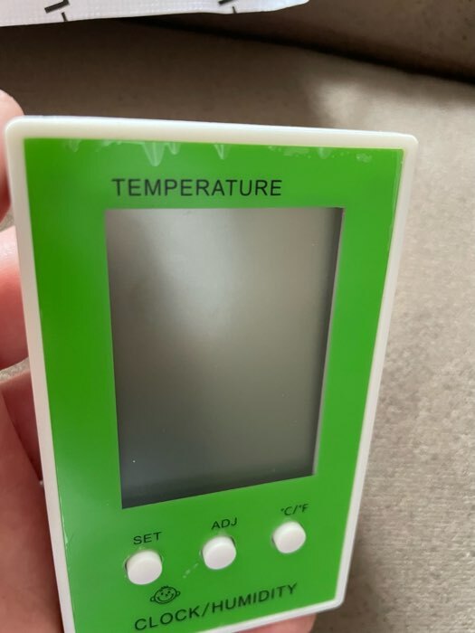 Фотография покупателя товара Термометр Luazon LTR-12, электронный, указатель влажности, часы, МИКС - Фото 17