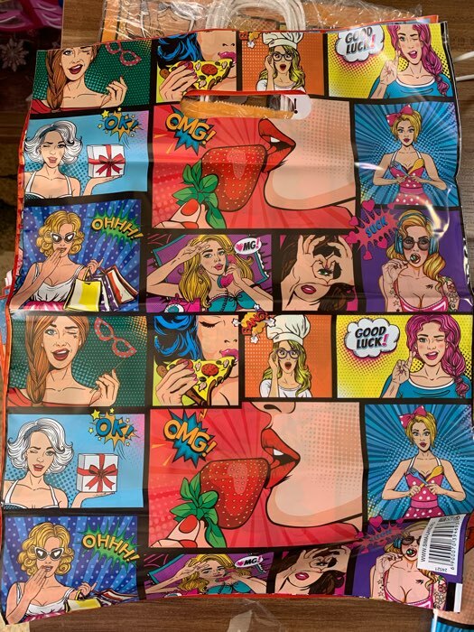 Фотография покупателя товара Пакет полиэтиленовый с вырубной ручкой "POP ART", клубничка, 50 мкм 30 х 40 см - Фото 2