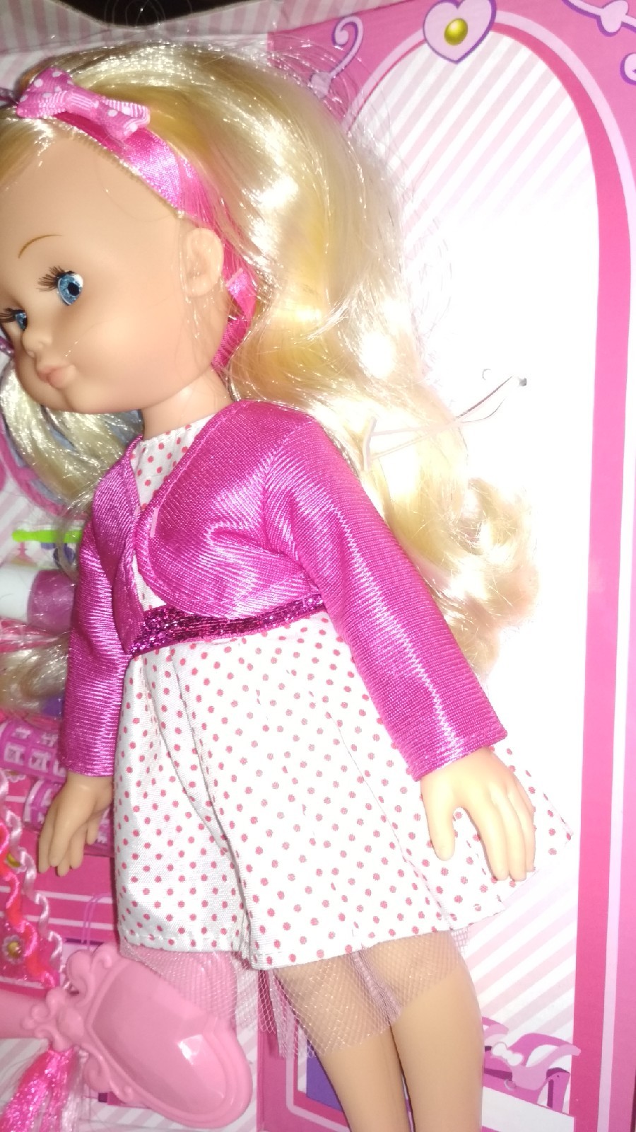 Фотография покупателя товара Кукла «Полина», говорит 100 фраз, закрывает глазки, с аксессуарами, 33 см - Фото 3