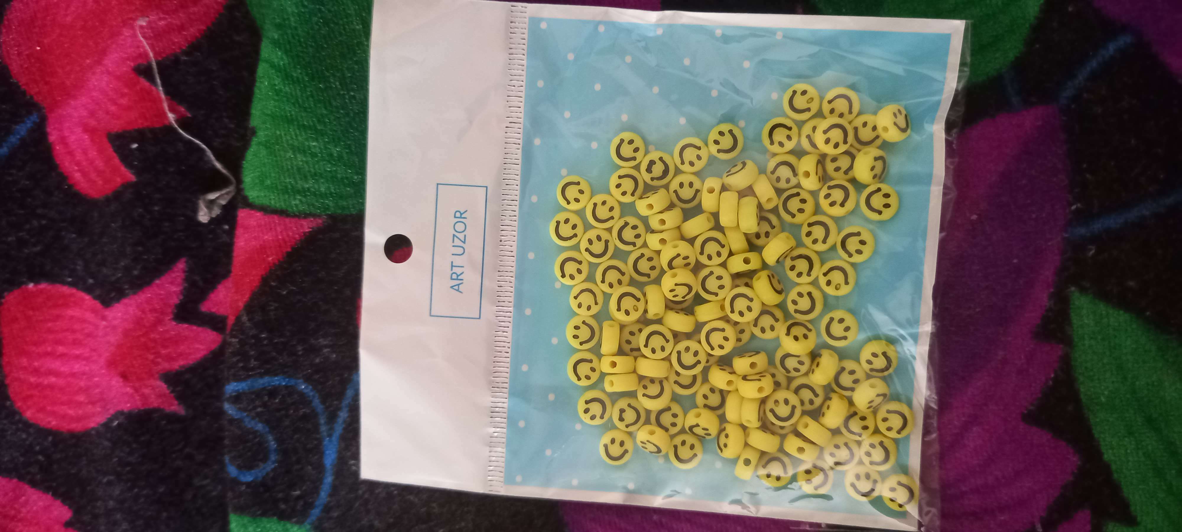 Фотография покупателя товара Бусины для творчества пластик "Жёлтые кружочки со смайлами" набор 15 гр 0,4х0,7х0,7 см