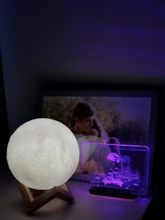 Фотография покупателя товара Увлажнитель-ночник Luazon HM-4, ультразвуковой "Луна", 2 Вт, 0.8 л, от USB - Фото 8