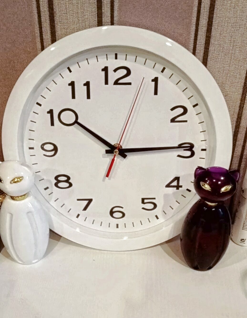 Фотография покупателя товара Часы настенные, d-28 см, интерьерные, Классика, бесшумные - Фото 3