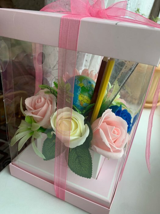 Фотография покупателя товара Коробка подарочная для цветов с вазой и PVC окнами складная, упаковка, Follow Your Dreams, 23 х 30 х 23 см - Фото 3