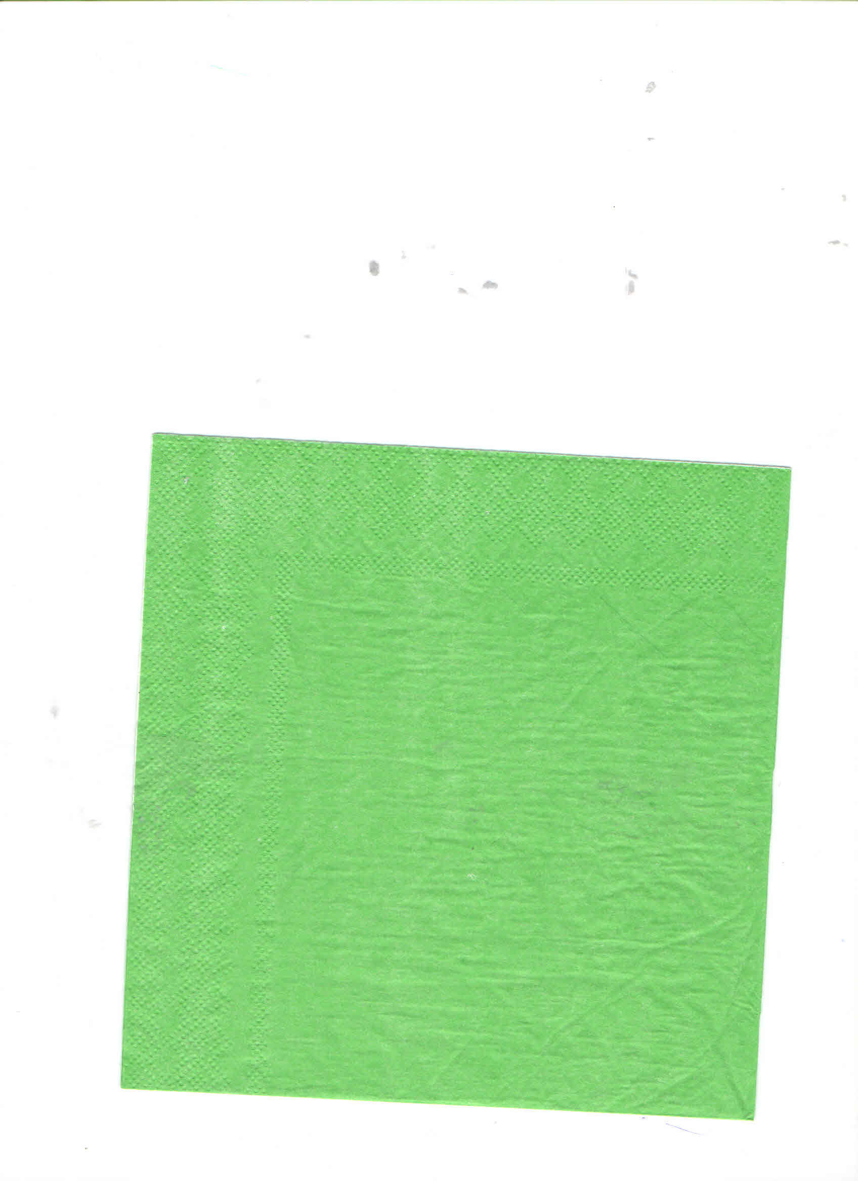 Фотография покупателя товара Салфетки бумажные, однотонные, выбит рисунок, набор 20 шт., цвет лимонный - Фото 2