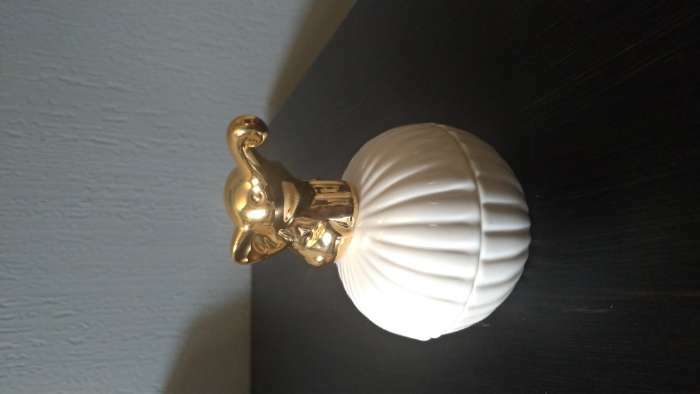 Фотография покупателя товара Шкатулка керамика "Золотой слонёнок" 11,3х8х8 см - Фото 2