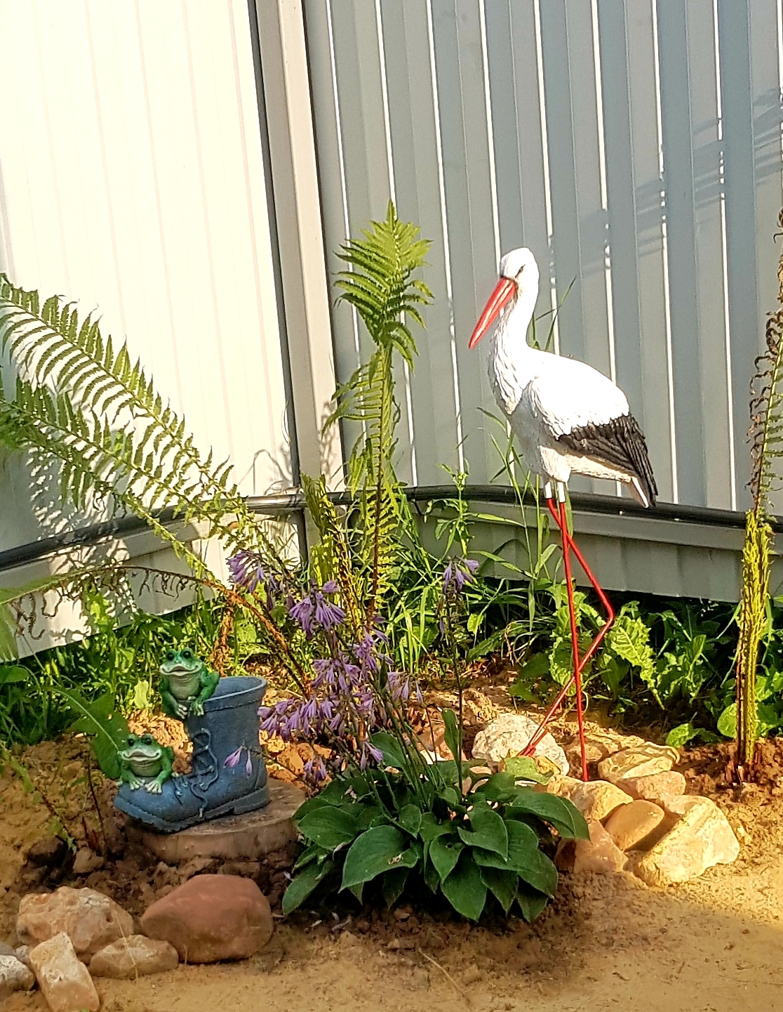 Фотография покупателя товара Садовая фигура "Аист", 85*18*40 см - Фото 1