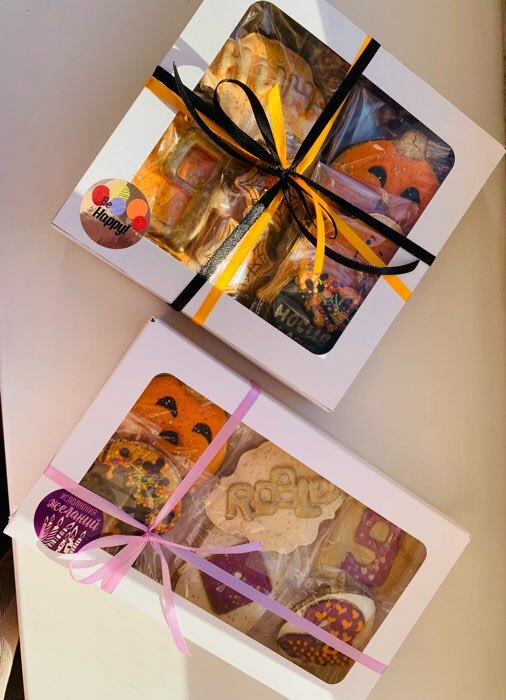 Фотография покупателя товара Коробка складная, с окном, белая, 25 х 15 х 4 см - Фото 7