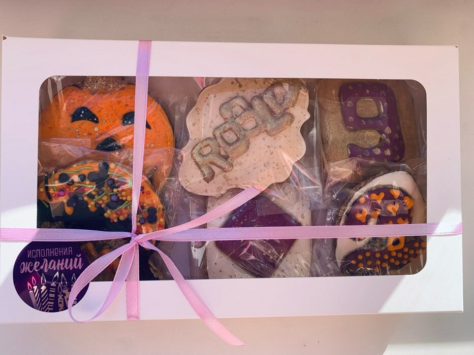 Фотография покупателя товара Коробка складная, с окном, белая, 25 х 15 х 4 см - Фото 9