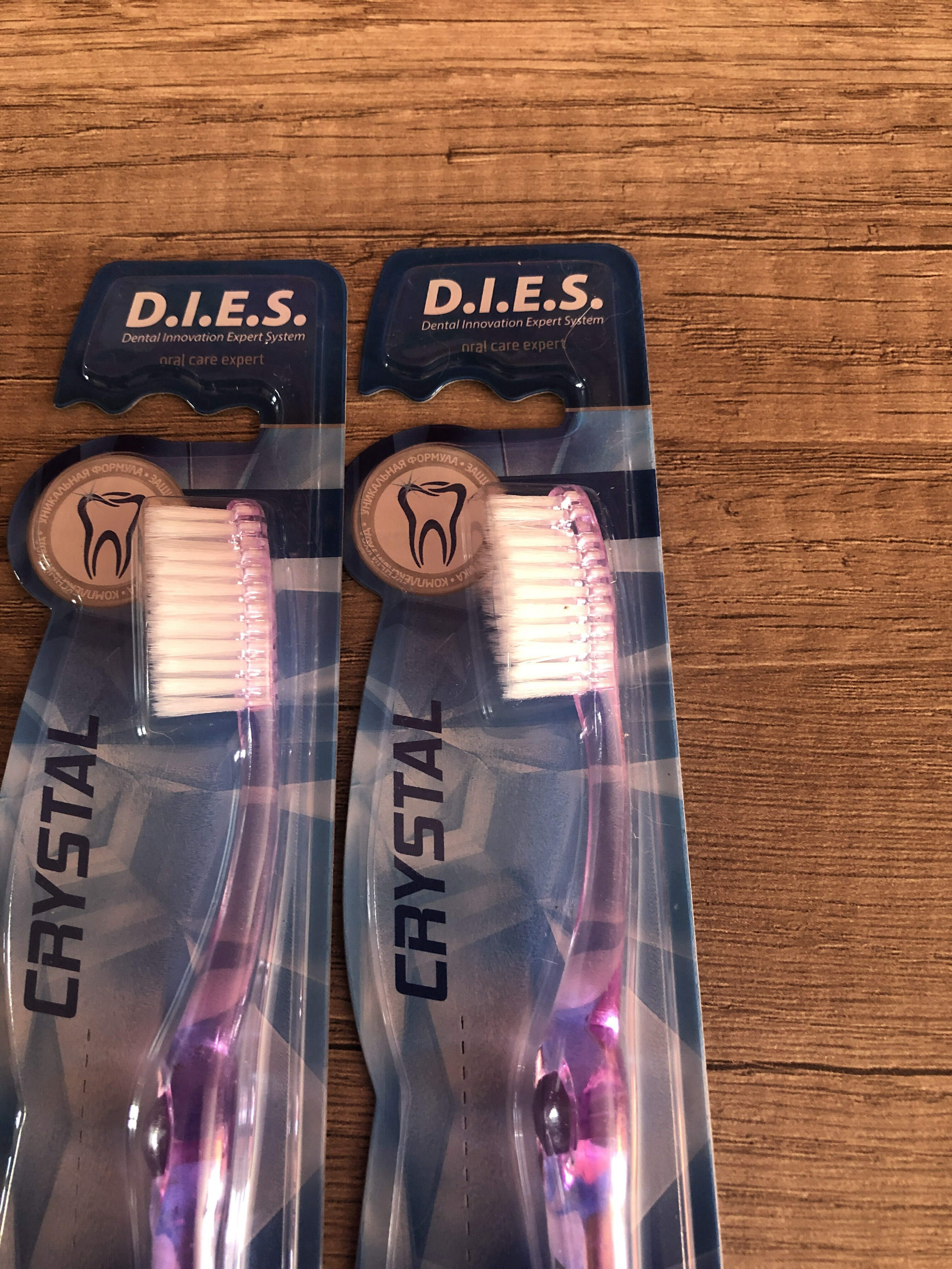 Фотография покупателя товара Зубная щётка D.I.E.S Кристалл, мягкая, 1 шт. МИКС - Фото 17