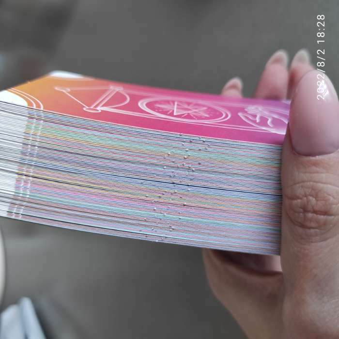 Фотография покупателя товара Таро «Будущее в твоих руках», 78 карт (6х11 см), 16+ - Фото 4