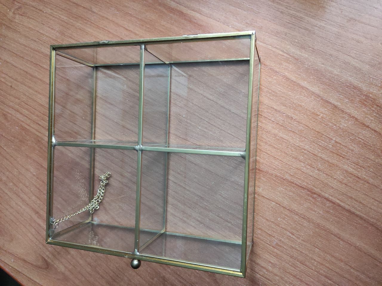 Фотография покупателя товара Шкатулка стекло с металлическим каркасом с делениями"Квадрат с гранями"  7х16х16 см - Фото 2