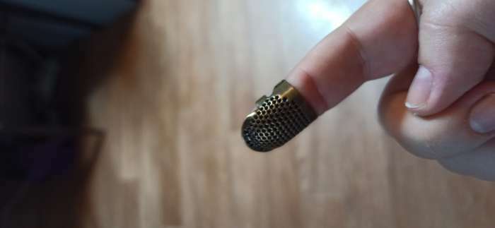 Фотография покупателя товара Напёрсток раздвижной, для длинных ногтей, размер S, цвет бронзовый - Фото 1