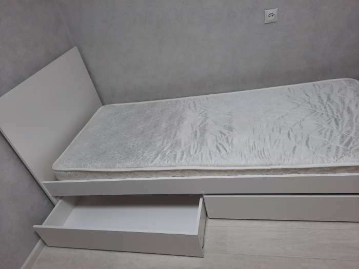 Фотография покупателя товара Кровать 900 с ящиками и основанием Мадера, с/м 900х2000, Белый - Фото 32